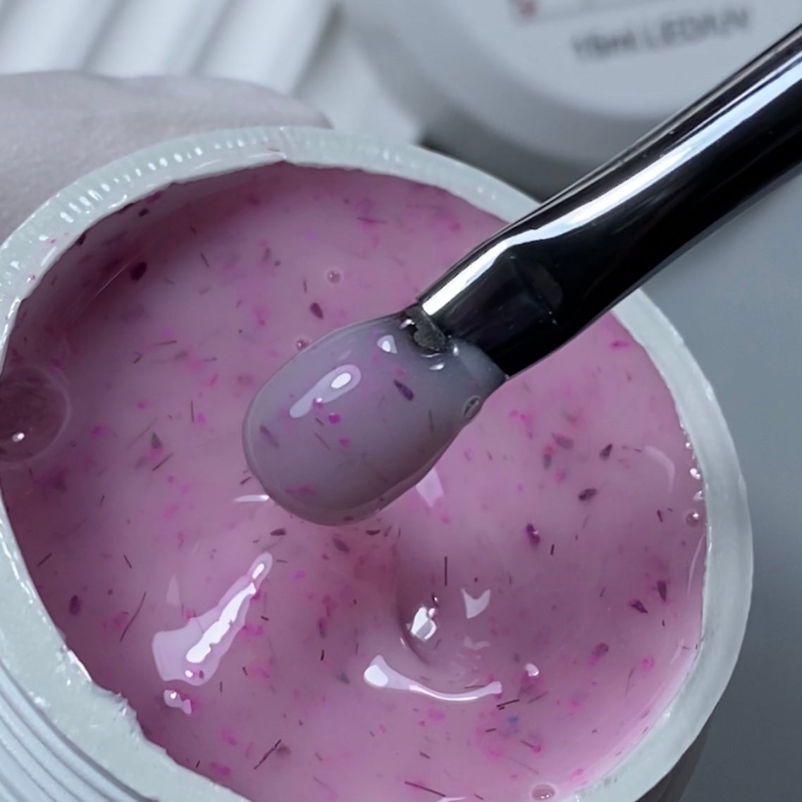 HEMA FREE BUILDER GEL - FLOWER
