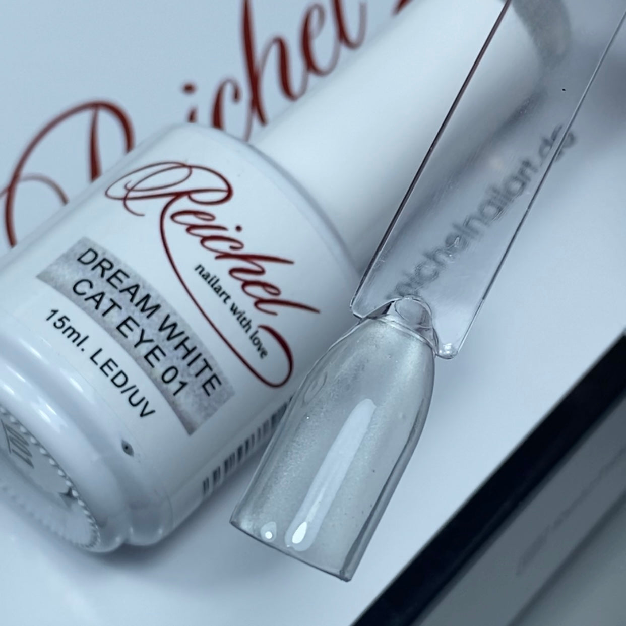 GEL POLISH - CAT EYE DREAM WHITE
