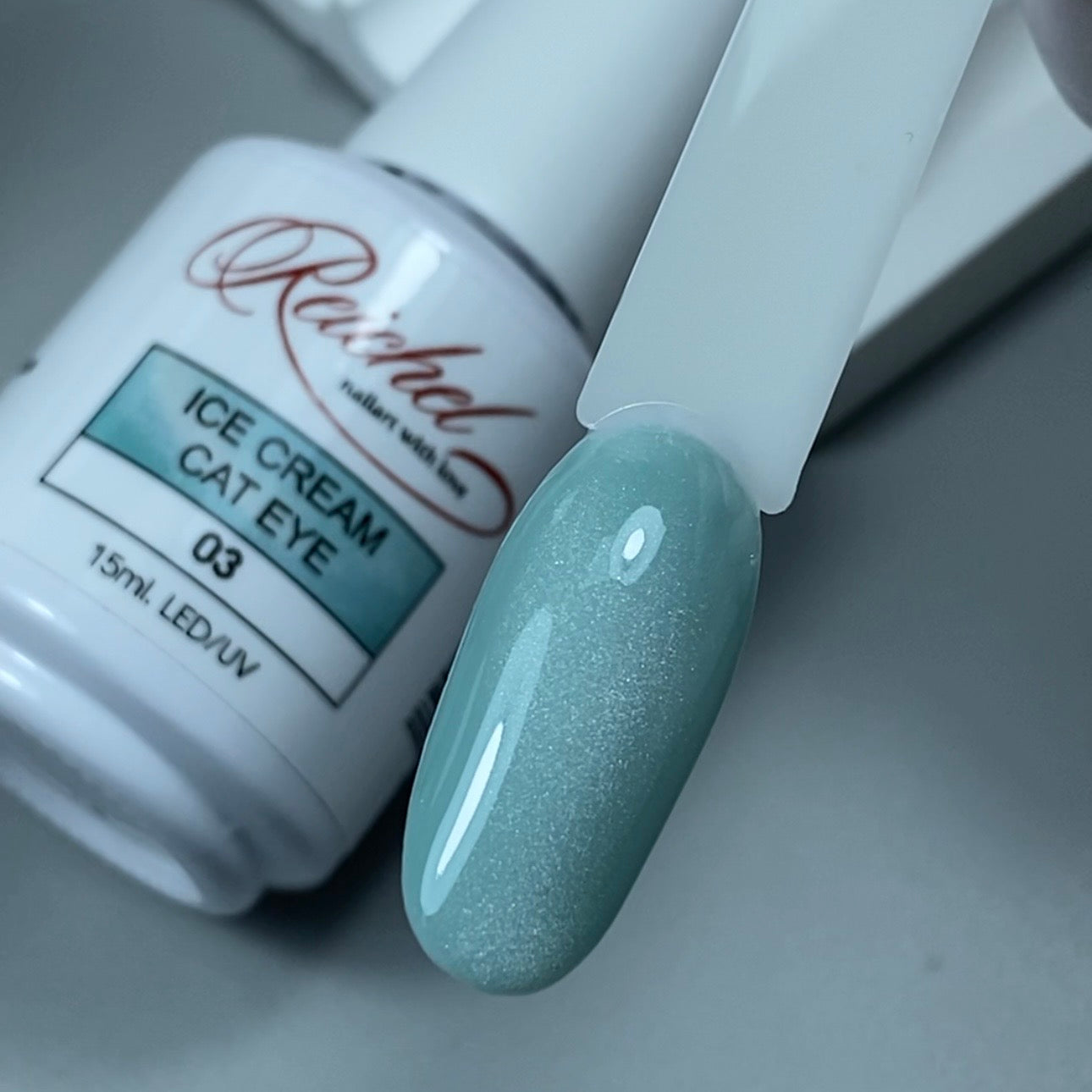 GEL POLISH - CAT EYE ICE CREAM