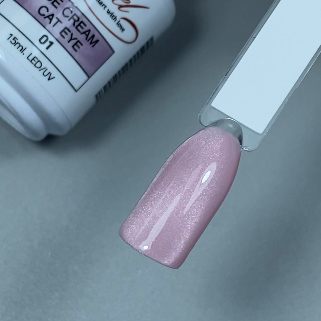 GEL POLISH - CAT EYE ICE CREAM