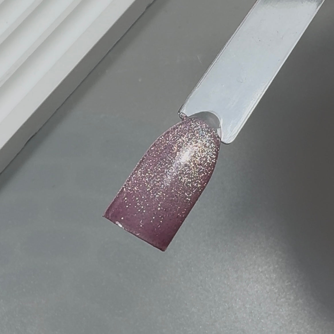 Gel Polish - Platinum Cat Eye